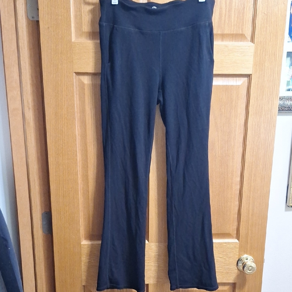 GAIAM Black Yoga Pants